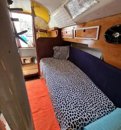 Πλωτό κατάλυμα El Barquito De Arrecife (Lanzarote)